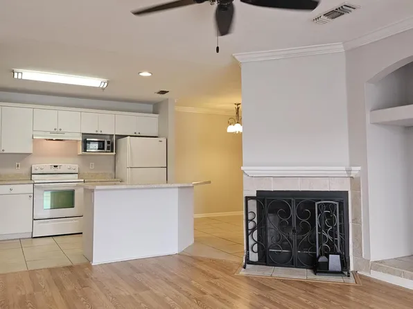 3591 Kernan Blvd S APT 833, Jacksonville, FL 32224