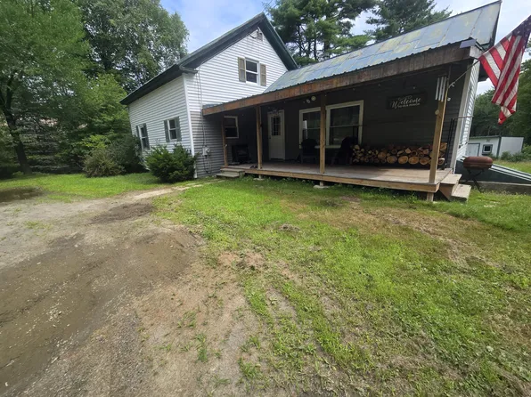 426 Augusta Road, Belgrade, ME 04917
