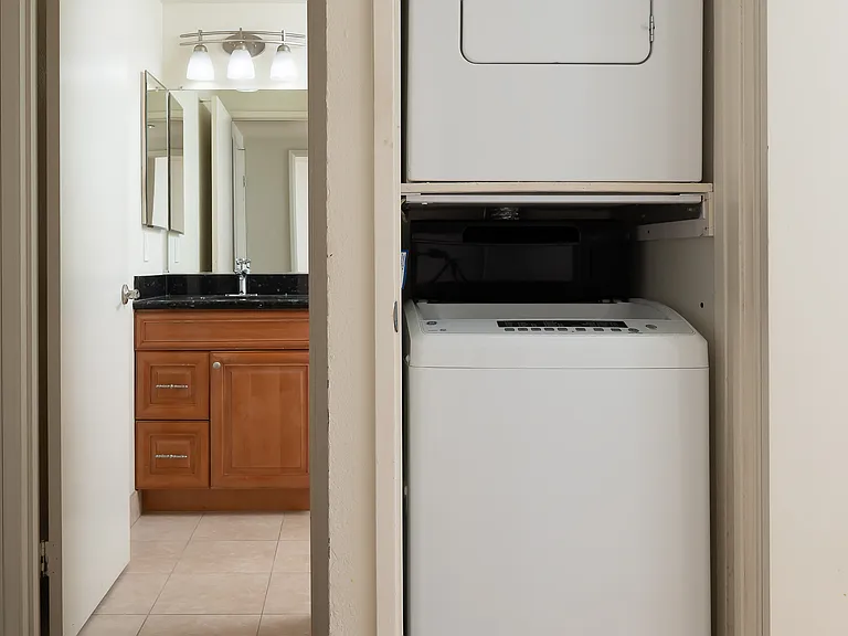 Guest bathroom and Laundry