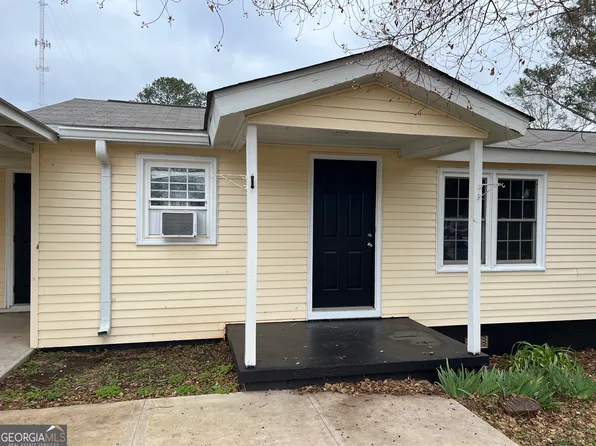 81 Langston Ave, Forsyth, GA 31029