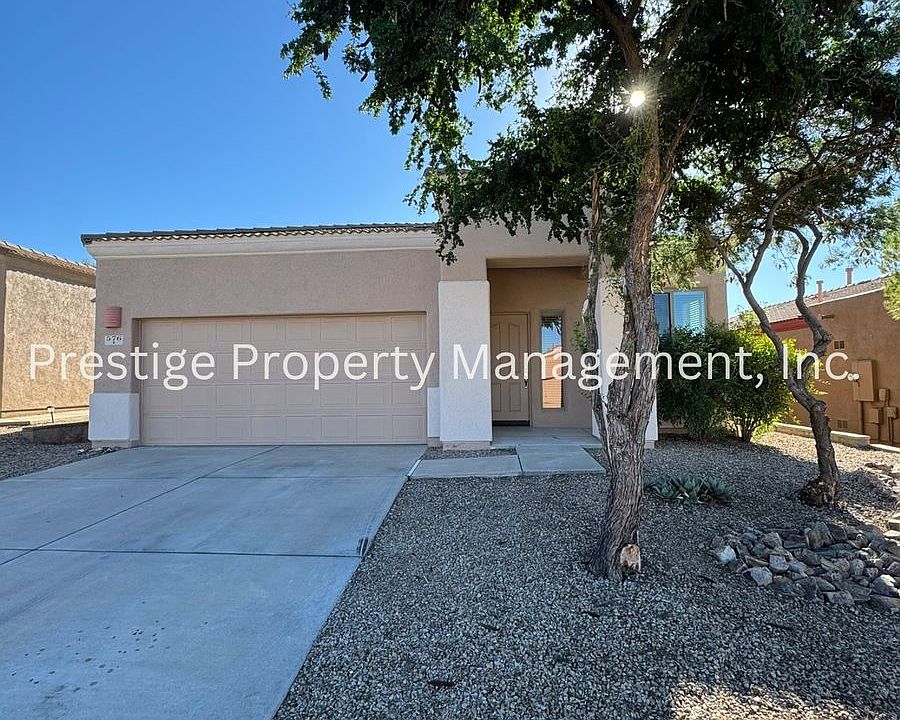 1st image of 576 E Painted Pueblo Dr