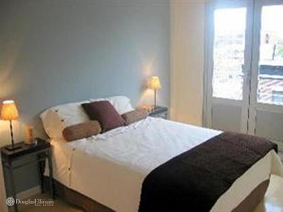 5th image of 352 21st St APT 3A