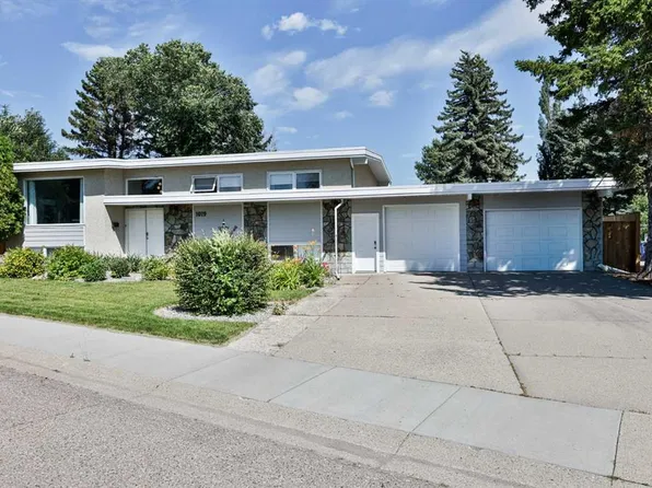 1019 W Glacier Dr S, Lethbridge, AB T1K 3N3