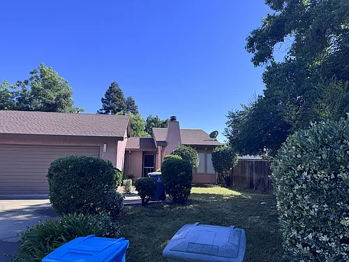 1138 Forestwood Dr Photo 1