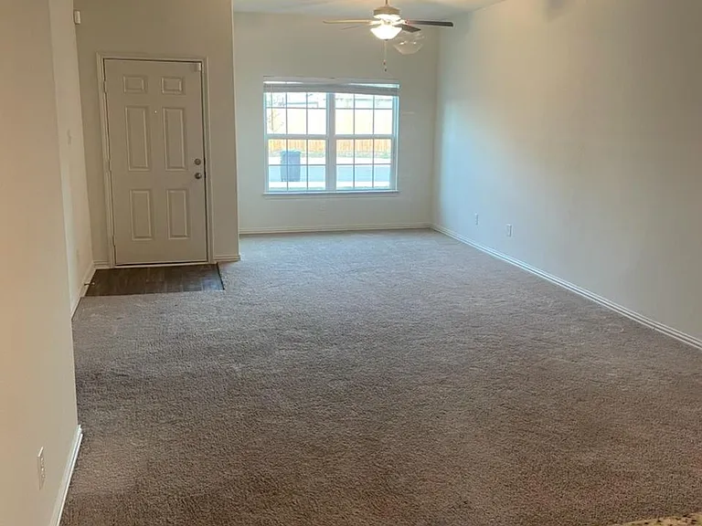 2931 Gastonian Ml — Photo 5