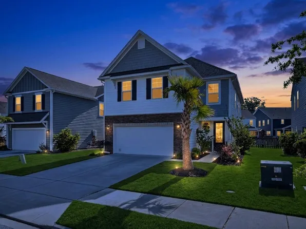 106 Trumpet Vine Dr, Summerville, SC 29483