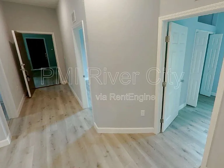 151 W 17th St #4 — Photo 3