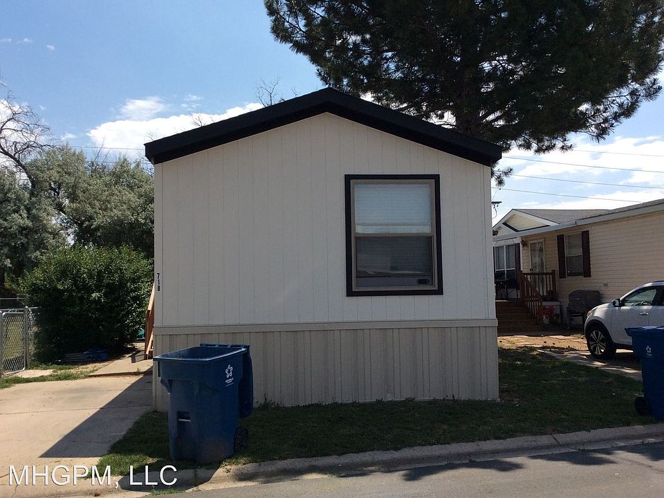 2nd image of 2885 E Midway Blvd #718