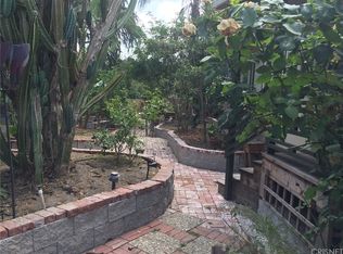 5063 Medina Rd, Woodland Hills, CA 91364