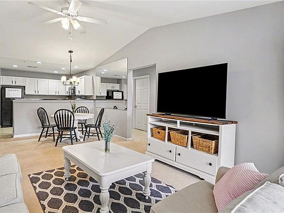 5th image of 3710 Cotswold Ave Unit Z