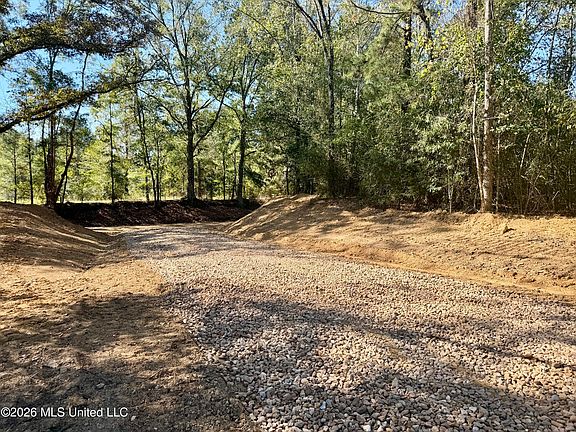 2nd image of Williams Rd
