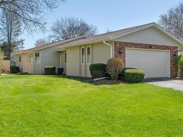 711 Tamarack DRIVE EAST East, West Bend, WI 53095