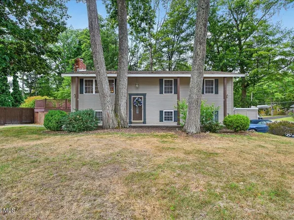 18 Karista Spring Drive, Saratoga, NY 12866