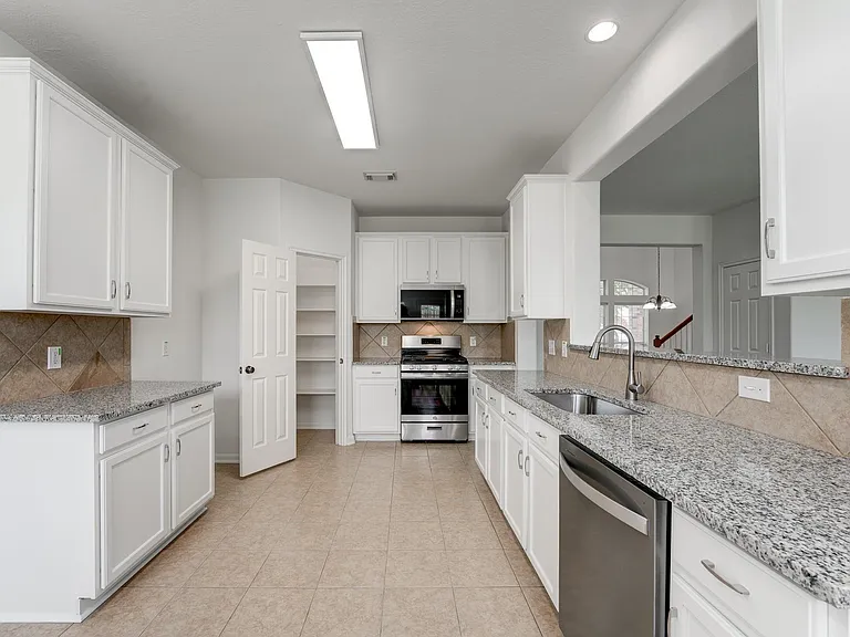 16906 Shoal Park Dr — Photo 16