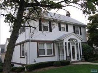230 Terrace Ave, Hasbrouck Heights, NJ 07604