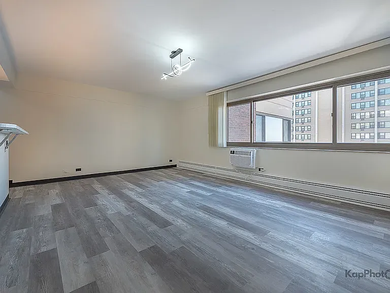 7337 S South Shore Dr #902 — Photo 9