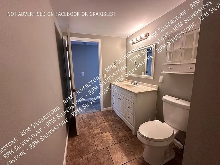 3113 Emmons Ave — Photo 12