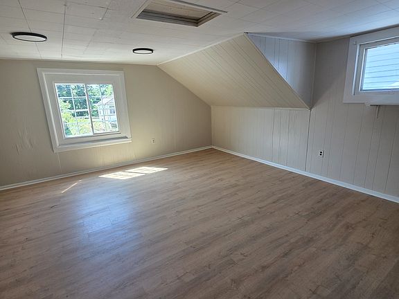 2nd image of 342 W 25th St APT 2