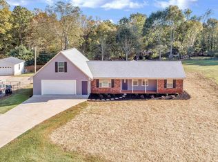 17 Alta Vista Cir, Travelers Rest, SC 29690