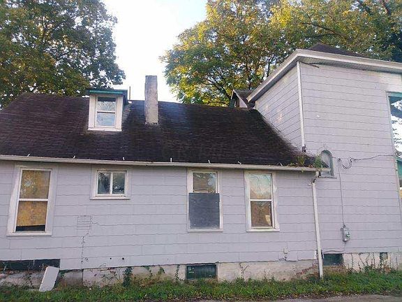 3rd image of 536 Miller Ave