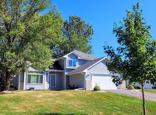 11575 Alder St NW, Coon Rapids, MN 55448