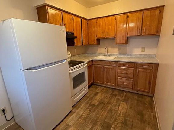 4th image of 634 15th St #632