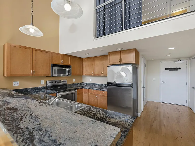 2900 22nd St #2 — Photo 12