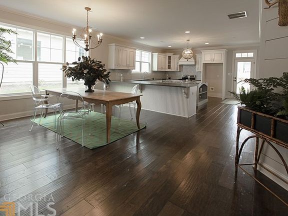 4th image of 145 Peppermill Lndg