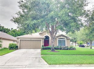 15468 Osprey Glen Dr, Lithia, FL 33547