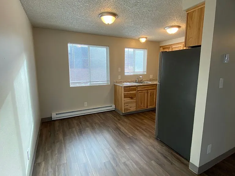 Deer St., 131 NW - 00131-DEER-00 — Photo 16