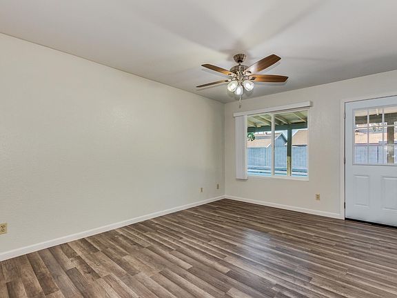 5th image of 3408 W Angela Dr