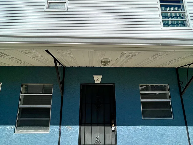 2916 N 16th St #2 — Photo 2