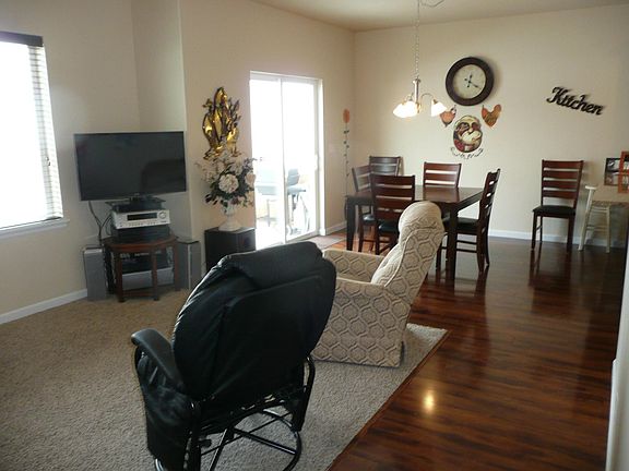 5th image of 4248 N Cresthaven Ln
