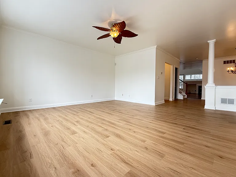 2745 Whittleby Ct — Photo 5