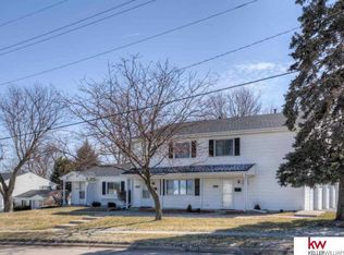 12111 Westwood Ln, Omaha, NE 68144