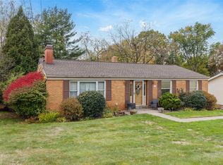 251 Wyngate Rd, Coraopolis, PA 15108