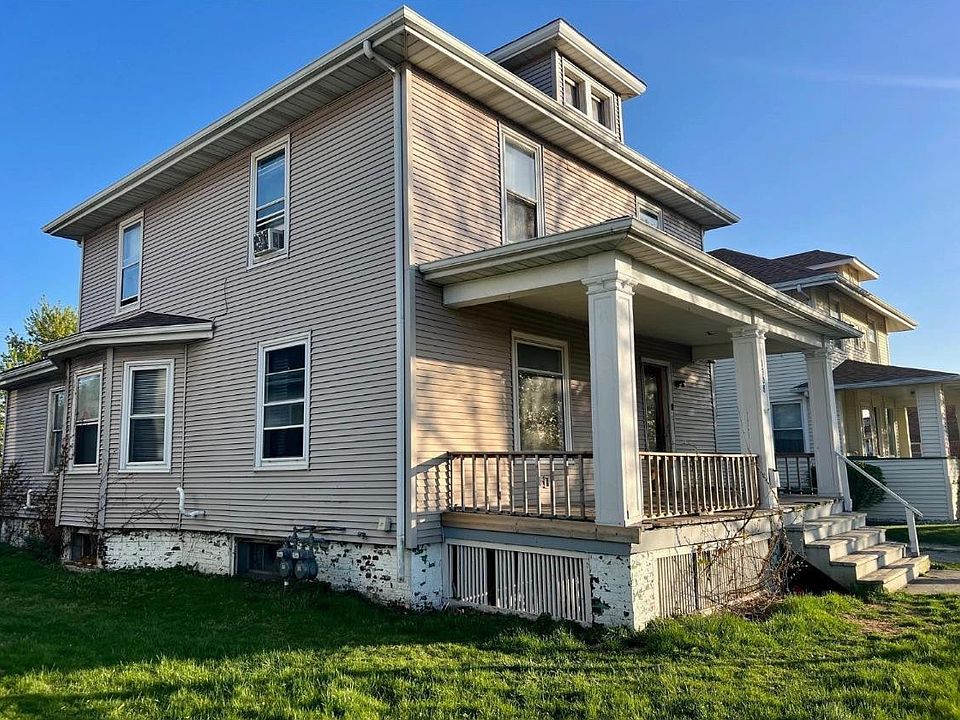 2nd image of 1308 Lincolnway