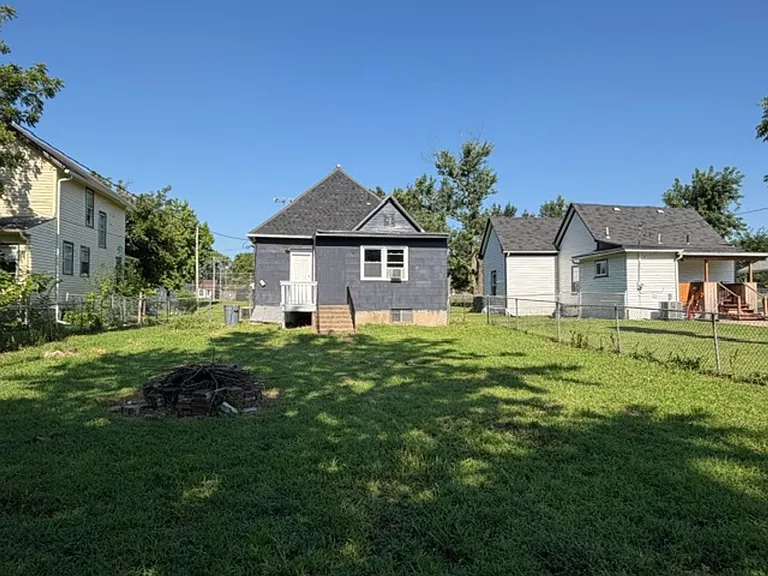 1508 SW Buchanan St — Photo 9