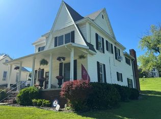 435 E 3rd St, Milan, MO 63556