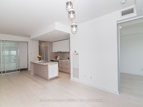 5th image of 488 University Ave #4703