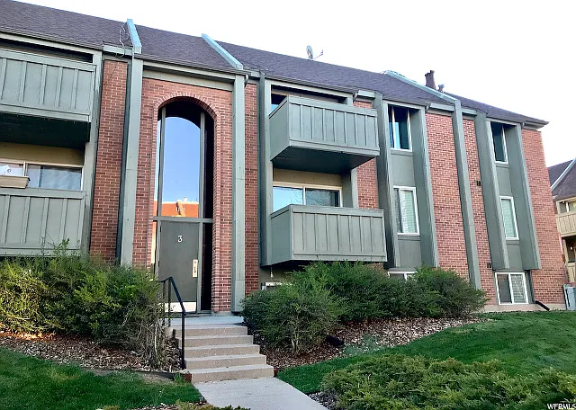 1170 S Foothill Dr #332 — Photo 1