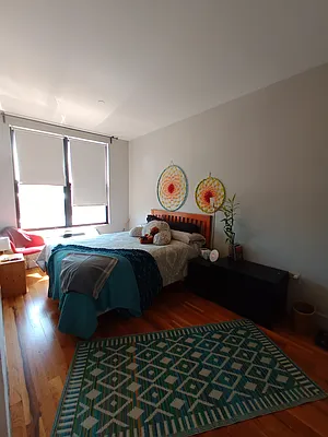 Rented by City Vista Inc | media 49