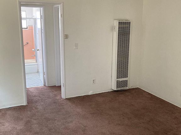 2nd image of 2606 Arlington Ave