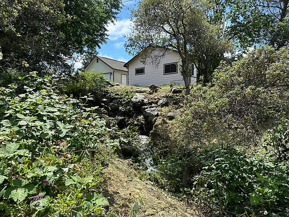 4th image of 970 Slate Creek Rd