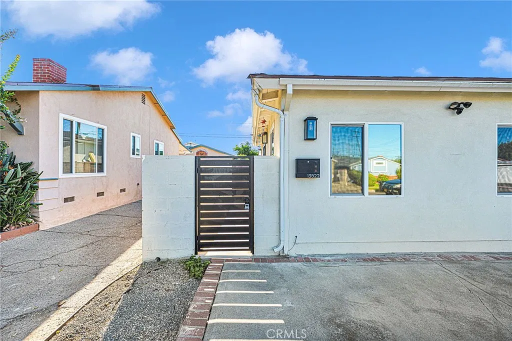 1 bed, 409 sqft, $1,700 — Photo 4