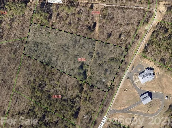 481 Pilot Ridge Rd #27, Nebo, NC 28761