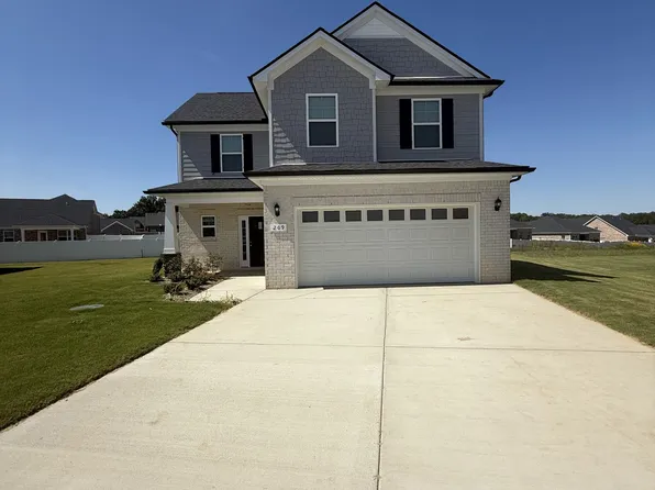 209 Streamflow Dr, Ashland City, TN 37015