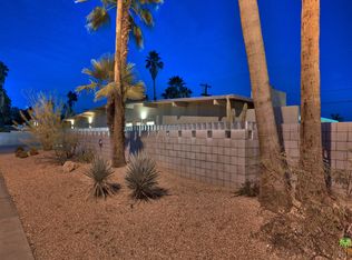 504 N Farrell Dr, Palm Springs, CA 92262