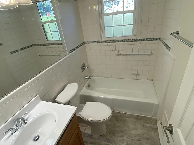 374 W Rhudes Creek Rd #1 — Photo 7