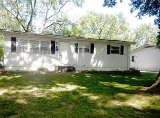 286 Elmdale Dr, Saint Louis, MO
